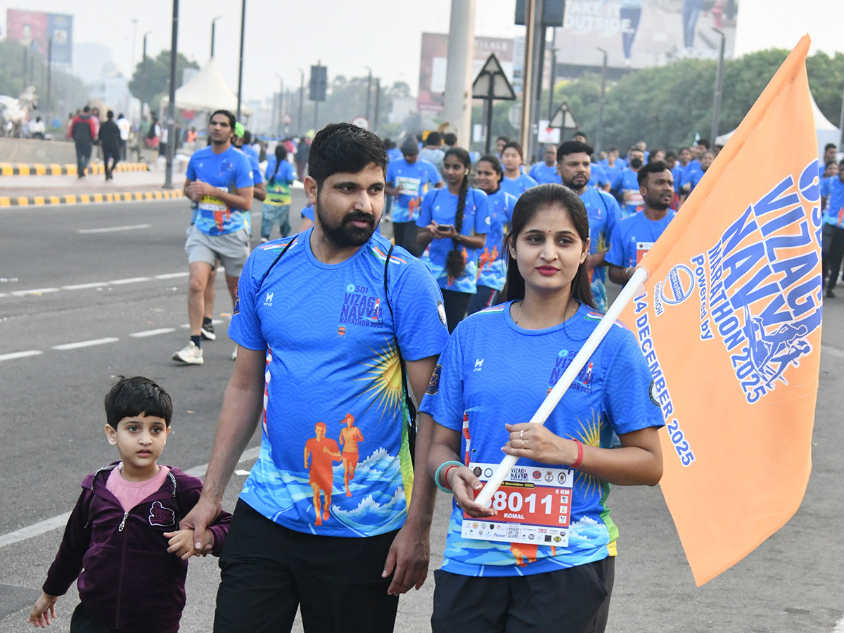 Navy Mera Dhan 42K Run Rally At Visakhapatnam11