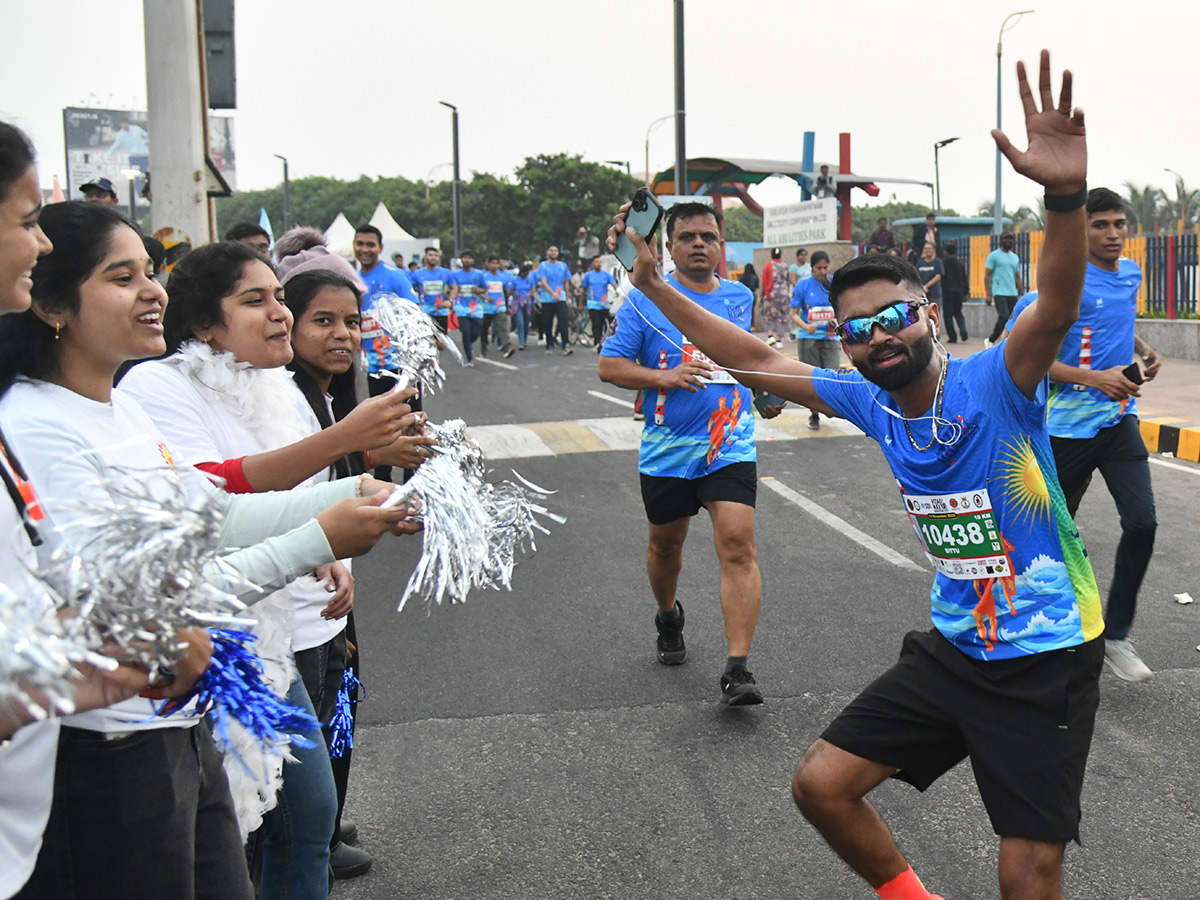 Navy Mera Dhan 42K Run Rally At Visakhapatnam17