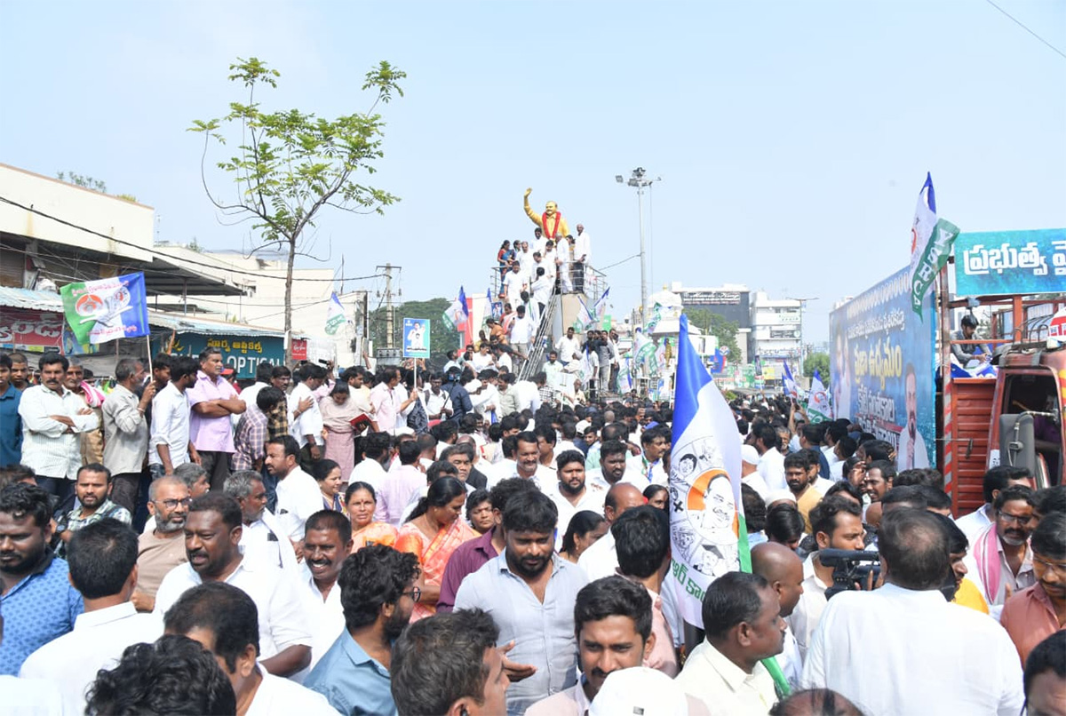 YSRCP Koti Santhakala Sekarana Rally Andhra Pradesh5