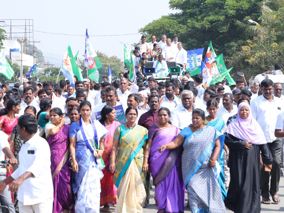 YSRCP Koti Santhakala Sekarana Rally Andhra Pradesh30