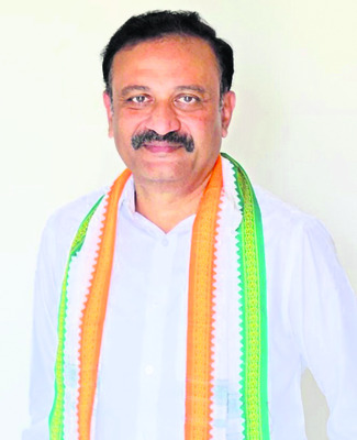 కాంగ్రెస్‌ జోరు..3