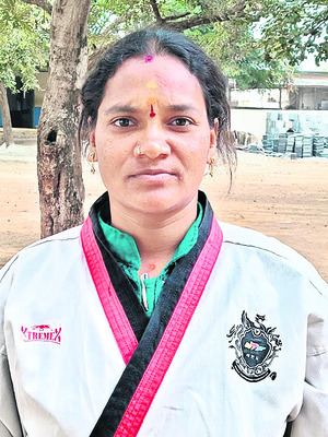 శ్రద్ధగా నేర్చుకుంటున్నాం.. 
1