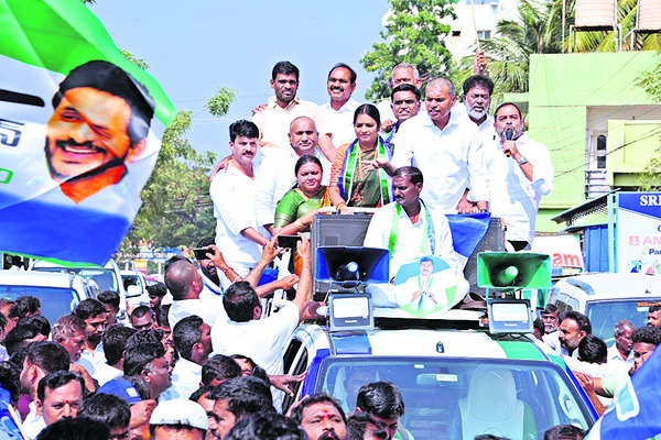 ‘కోటి’ గొంతుకల గర్జన 1