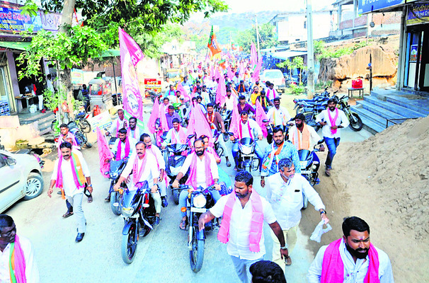 హోరాహోరీ.. గెలుపెవరిది!1