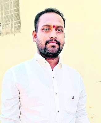 రోడ్డుప్రమాదంలో  వ్యక్తి మృతి 
1