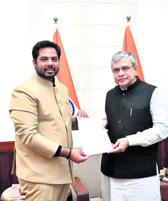 సీనియర్‌ సిటిజన్ల   సంక్షేమంపై దృష్టి 4