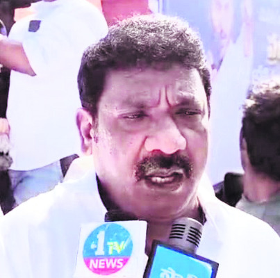 ఉద్యమం ఉవ్వెత్తున ఎగిసింది  
1