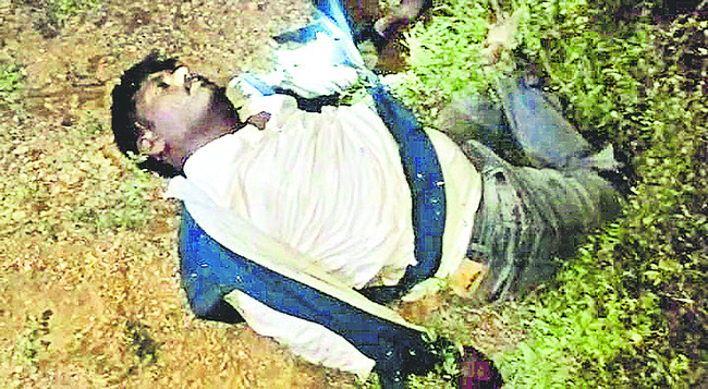 ద్విచక్రవాహనాలు ఢీకొని వ్యక్తి మృతి 1