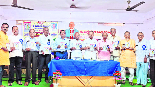 నార్కట్‌పల్లి డిపోను పరిశీలించిన ఎండీ3