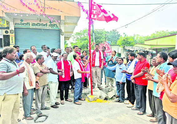 నార్కట్‌పల్లి డిపోను పరిశీలించిన ఎండీ1