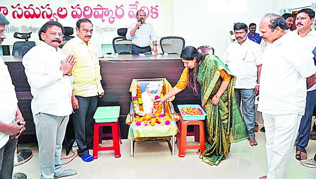 పొట్టి శ్రీరాములు తెలుగు ప్రజల ఆత్మగౌరవానికి ప్రతీక 1