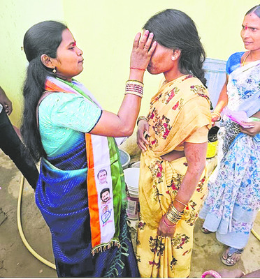 ఎన్నికల నిబంధనలు  తప్పనిసరి: కలెక్టర్‌
3