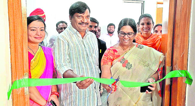 సీనియర్‌ సిటిజన్ల   సంక్షేమంపై దృష్టి 1