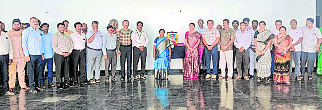 అమరజీవికి జిల్లా ఎస్పీ ఘననివాళి 1