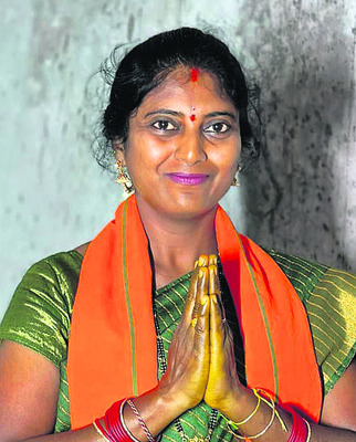 నాడు ఎంపీటీసీలు.. నేడు సర్పంచులు1