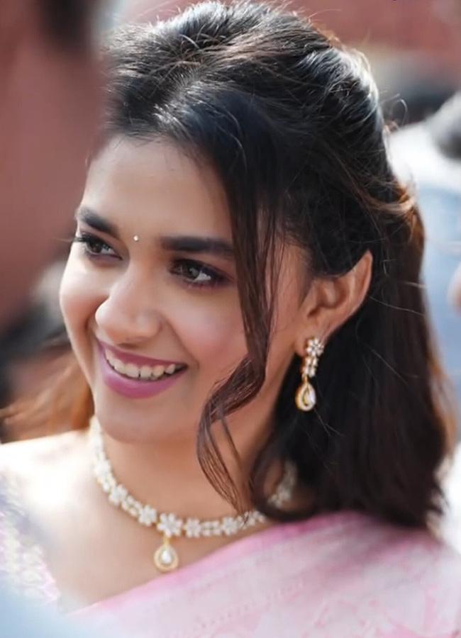 Actress Keerthy Suresh At Visakhapatnam Viral Photos10