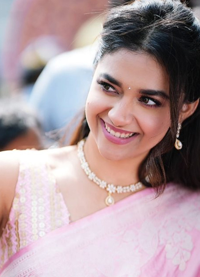 Actress Keerthy Suresh At Visakhapatnam Viral Photos9