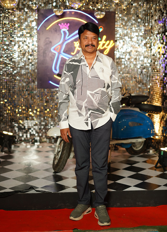 Retro Edition Style Theme Party and Fashion Show Celebrities Dazzle14