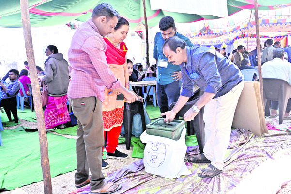 నేడే తుది పోరు2