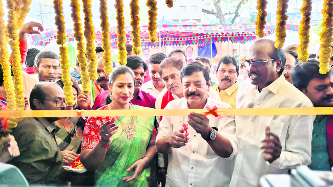 రిజిస్ట్రేషన్లపై అవగాహన సదస్సు 1