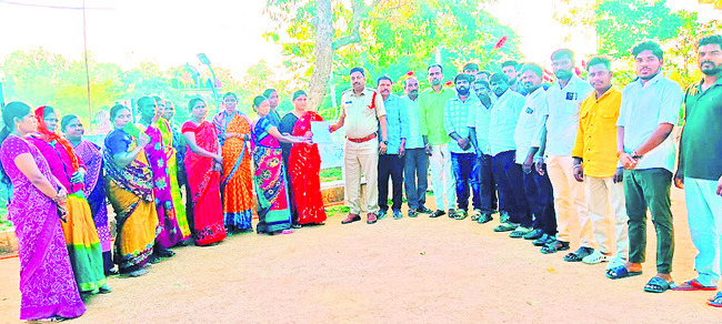 కొనుగోళ్లు వెంటనే పూర్తిచేయాలి 3