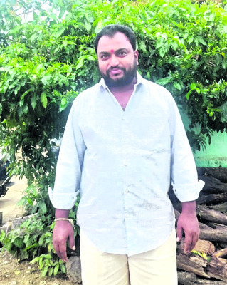 నాడు సతి.. నేడు పతి
4