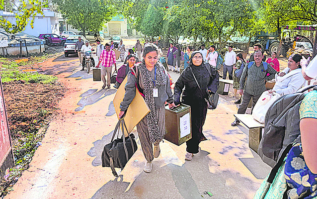 నేడే తీన్‌మార్‌1