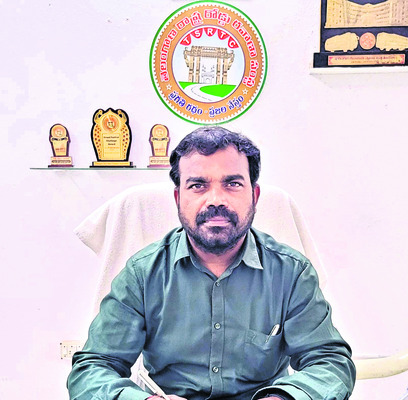 ‘ఫేక్‌ వాట్సాప్‌ మెసేజ్‌లు నమ్మకండి’
3