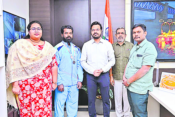 పాలిటెక్నిక్‌  క్రీడా పోటీలు ప్రారంభం 1