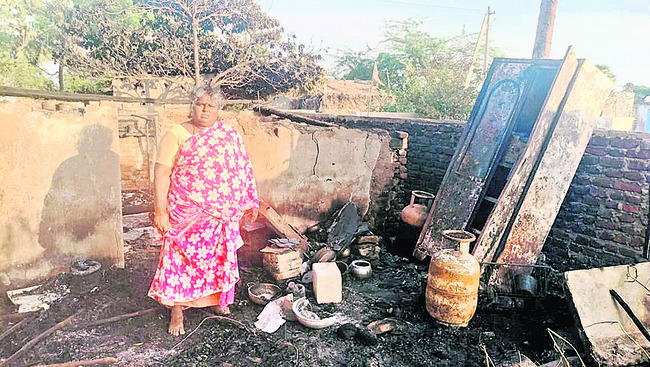 ప్రసన్నను కలిసిన మావులూరు2