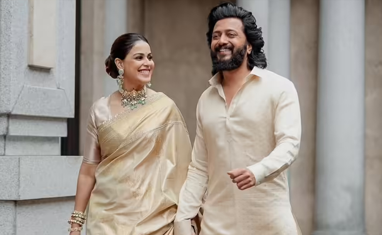 Bollywood Actress Genelia shared heartfelt birthday posts for Her husband, Riteish Deshmukh Photos17