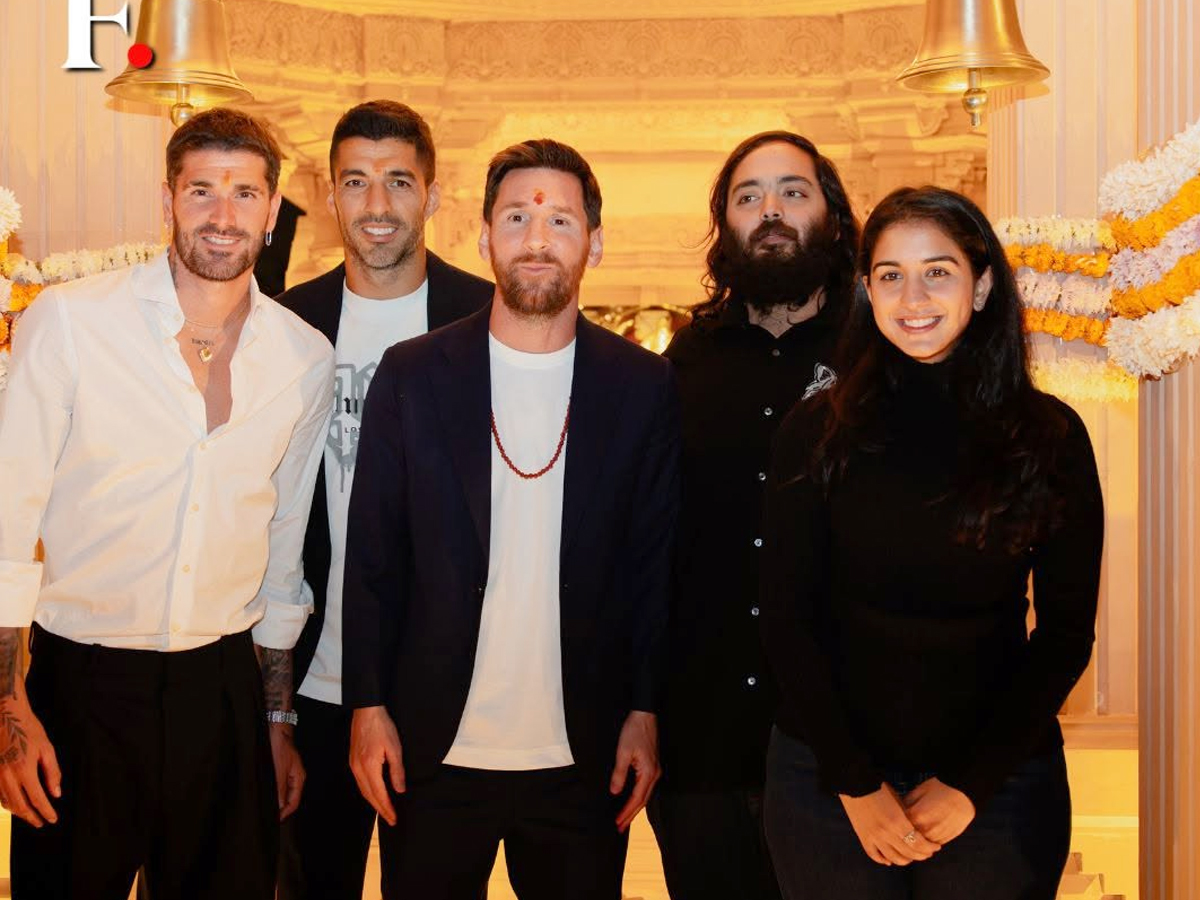 Football icon Lionel Messi visited Anant Ambani-founded wildlife Rescue Photos4