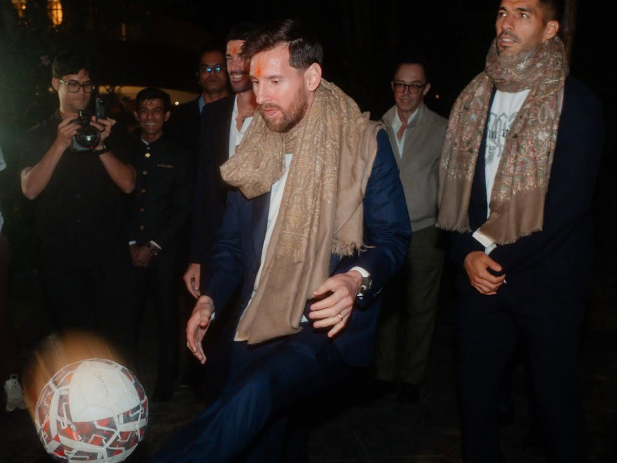 Football icon Lionel Messi visited Anant Ambani-founded wildlife Rescue Photos5