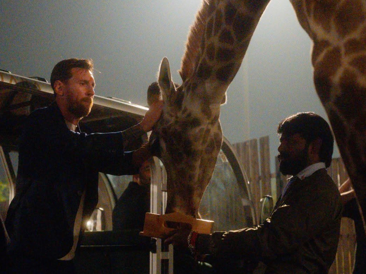 Football icon Lionel Messi visited Anant Ambani-founded wildlife Rescue Photos6