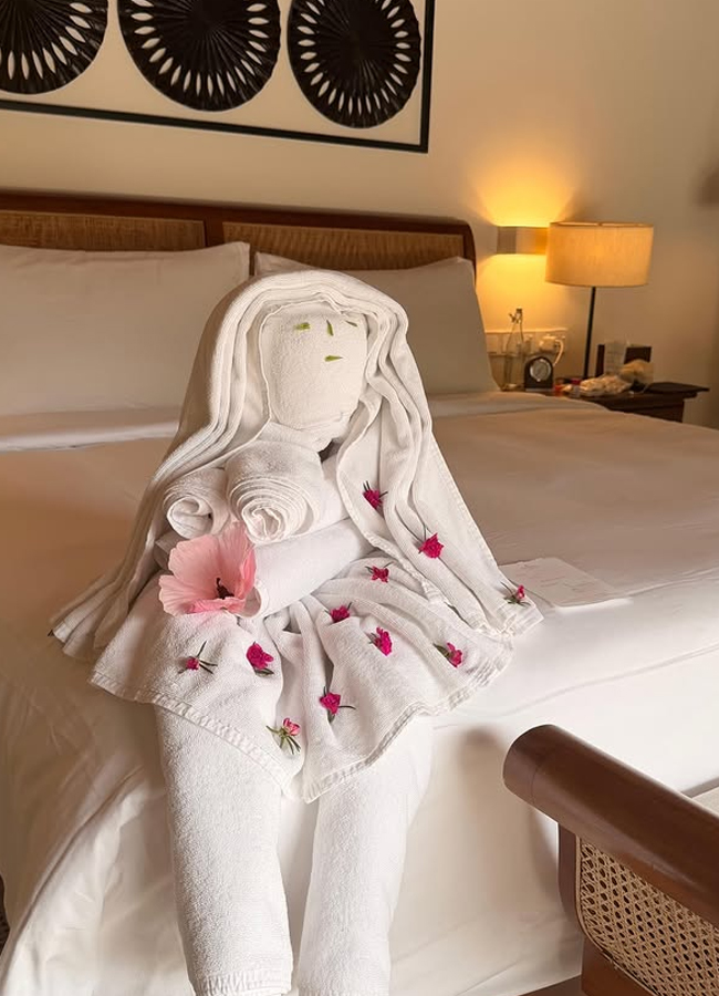 Actress Rashmika on a trip to Sri Lanka with her girl gang (Photos)10