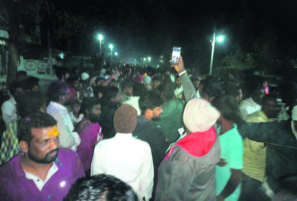 పంచాయతీ హస్తగతం1