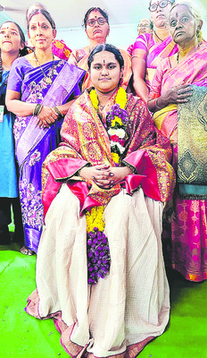 ఆ అమ్మాయి.. అవధానంలో దిట్టోయి1