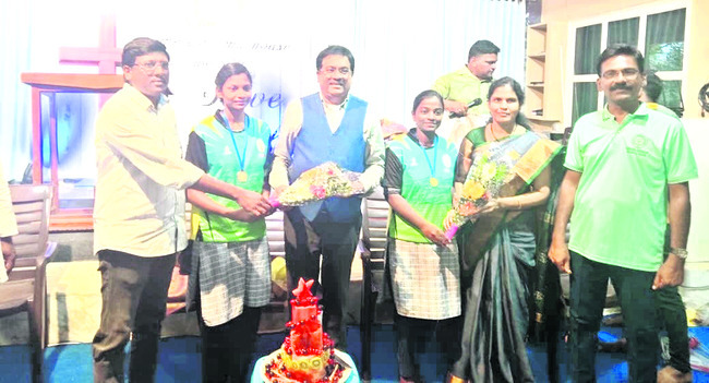 జాతీయస్థాయి స్కూల్‌ గేమ్స్‌ పోటీలకు ఎంపిక 1