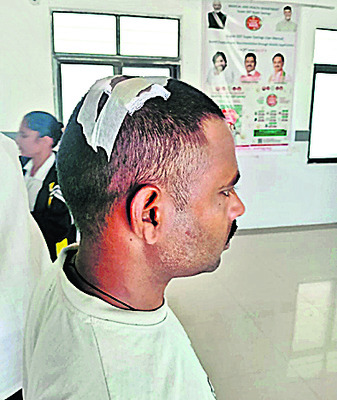 మాడుగులలో సైకో వీరంగం 1