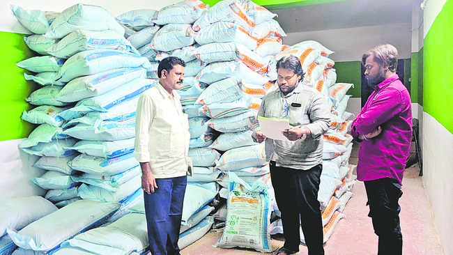 జాతీయస్థాయి సాఫ్ట్‌బాల్‌ పోటీలకు ఎంపిక
1