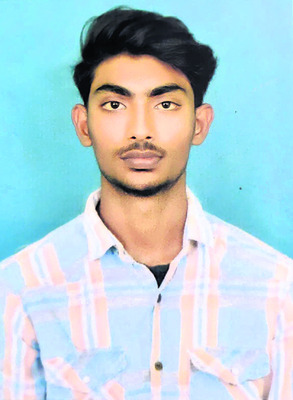 ప్రైవేటుకు కట్టబెడితే  పేద విద్యార్థులకు తీవ్ర నష్టం 
2