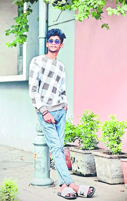 అతివేగానికి యువకుడు బలి 2