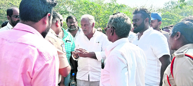 మూడోసారీ పైచేయే..1