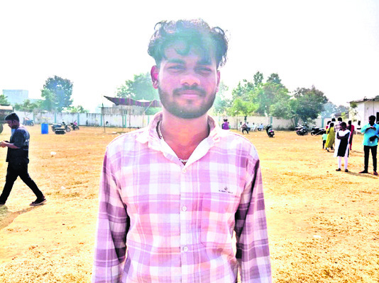 తొలి ఓటు అభివృద్ధికి..
3