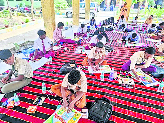 వ్యాసరచన పోటీలకు విశేష స్పందన2