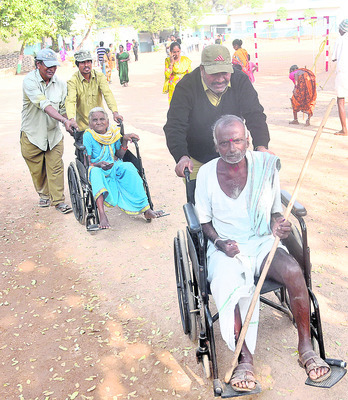 గురువారం శ్రీ 18 శ్రీ డిసెంబర్‌ శ్రీ 20253