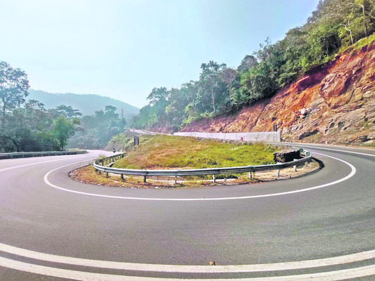 మనసు దోచే ప్రయాణం2