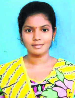 పేద,మధ్య తరగతి విద్యార్థులకు నష్టం 
2