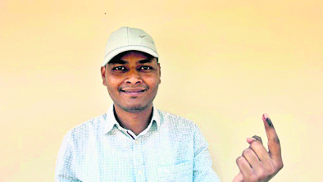 ఓటు కోసమే.. 
1