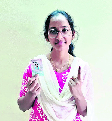 ఓటు వేసేందుకు వచ్చా
1